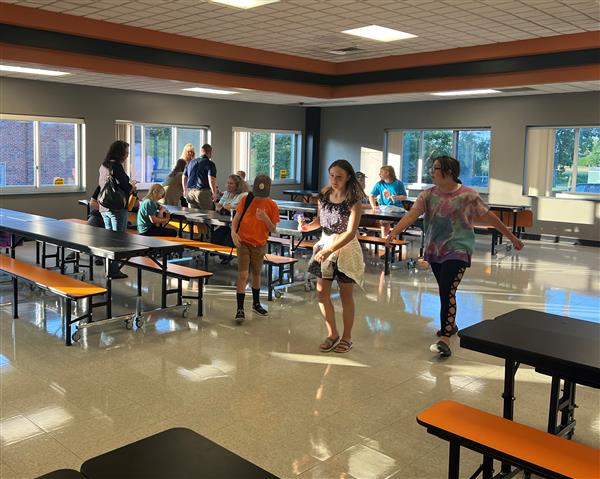 Students checking out cafe