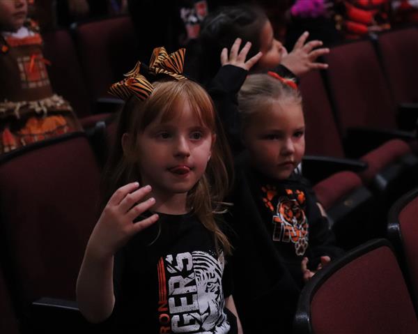 Audience dance