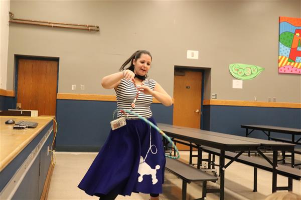 Hula hoops for 50 seconds