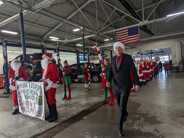 Band at Dave Smith Ford
