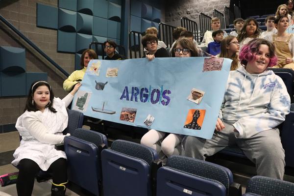 Argos banner bearers