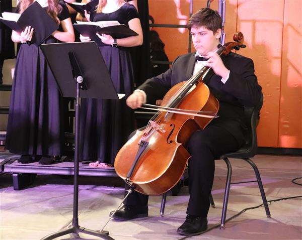 Cello accompanist for Varsity Chorale